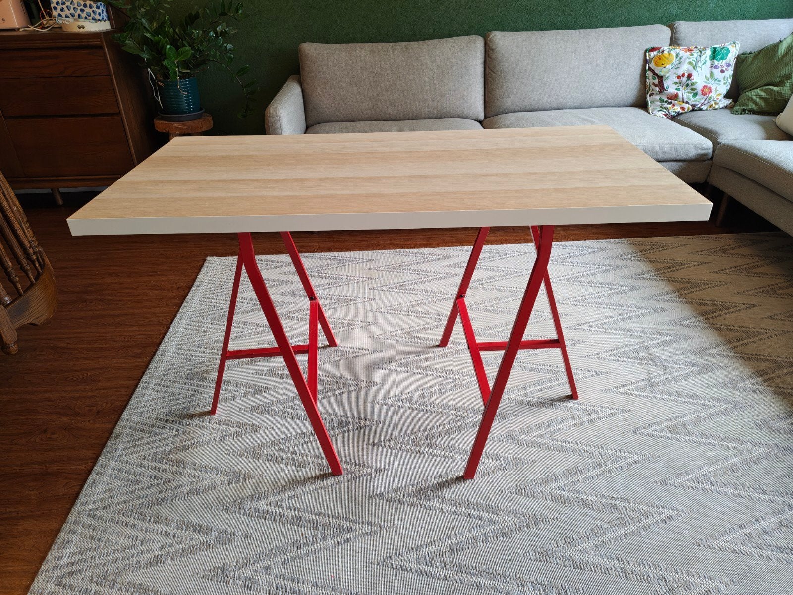 Ikea LINNMON tafelblad met rode metalen schragen, Ophalen