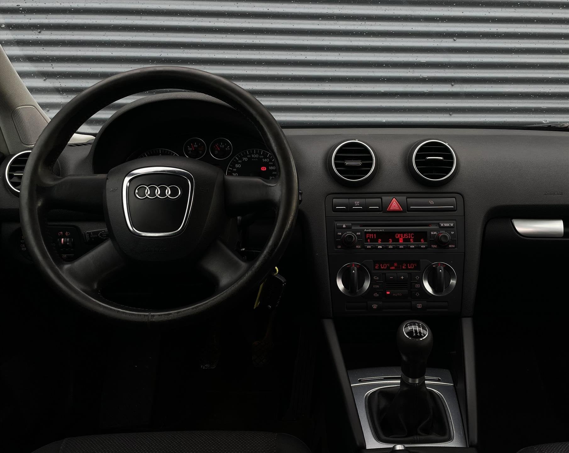 Audi A3 1.6 SB 5drs/Climate/Cruise, Voorwielaandrijving, Gebruikt, Zwart, 4 cilinders
