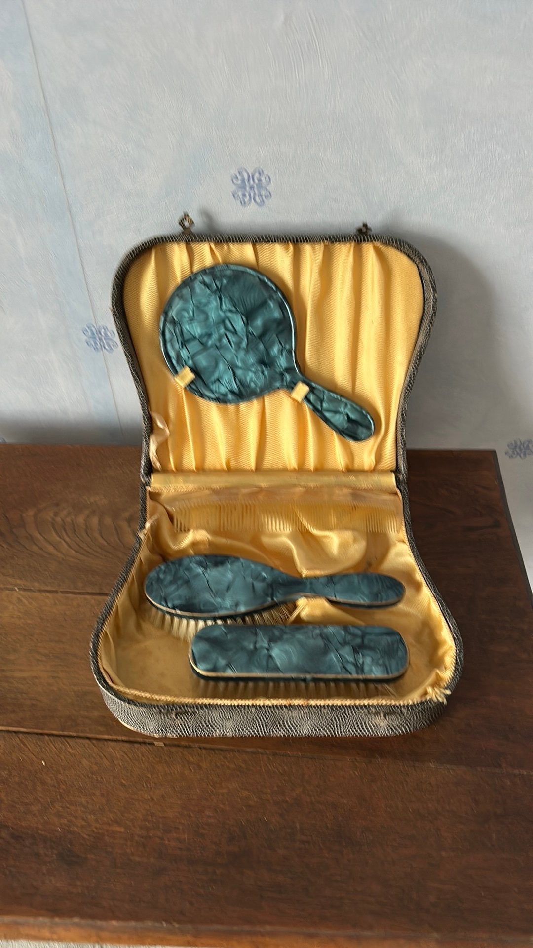 Kaptafel zetje in koffer., Ophalen of Verzenden