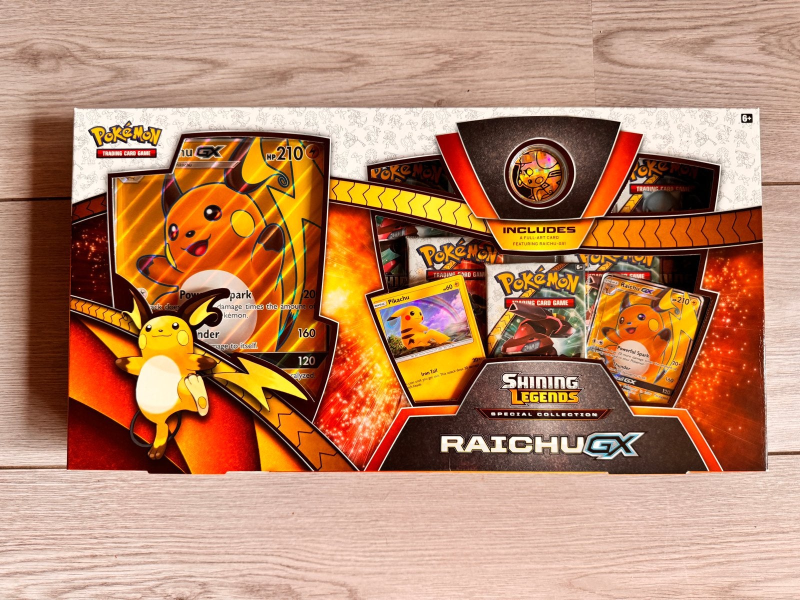 Pokémon Shining Legends Raichu GX Collection Box Engels, Ophalen of Verzenden, Nieuw, Overige typen