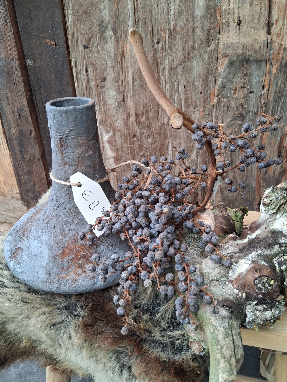 Decoratieve vaas in rustieke stijl, Ophalen of Verzenden