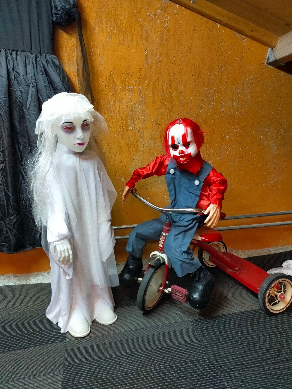 te koop aan geboden div Halloween, Ophalen, Zo goed als nieuw, Feestartikel, Halloween of Griezel