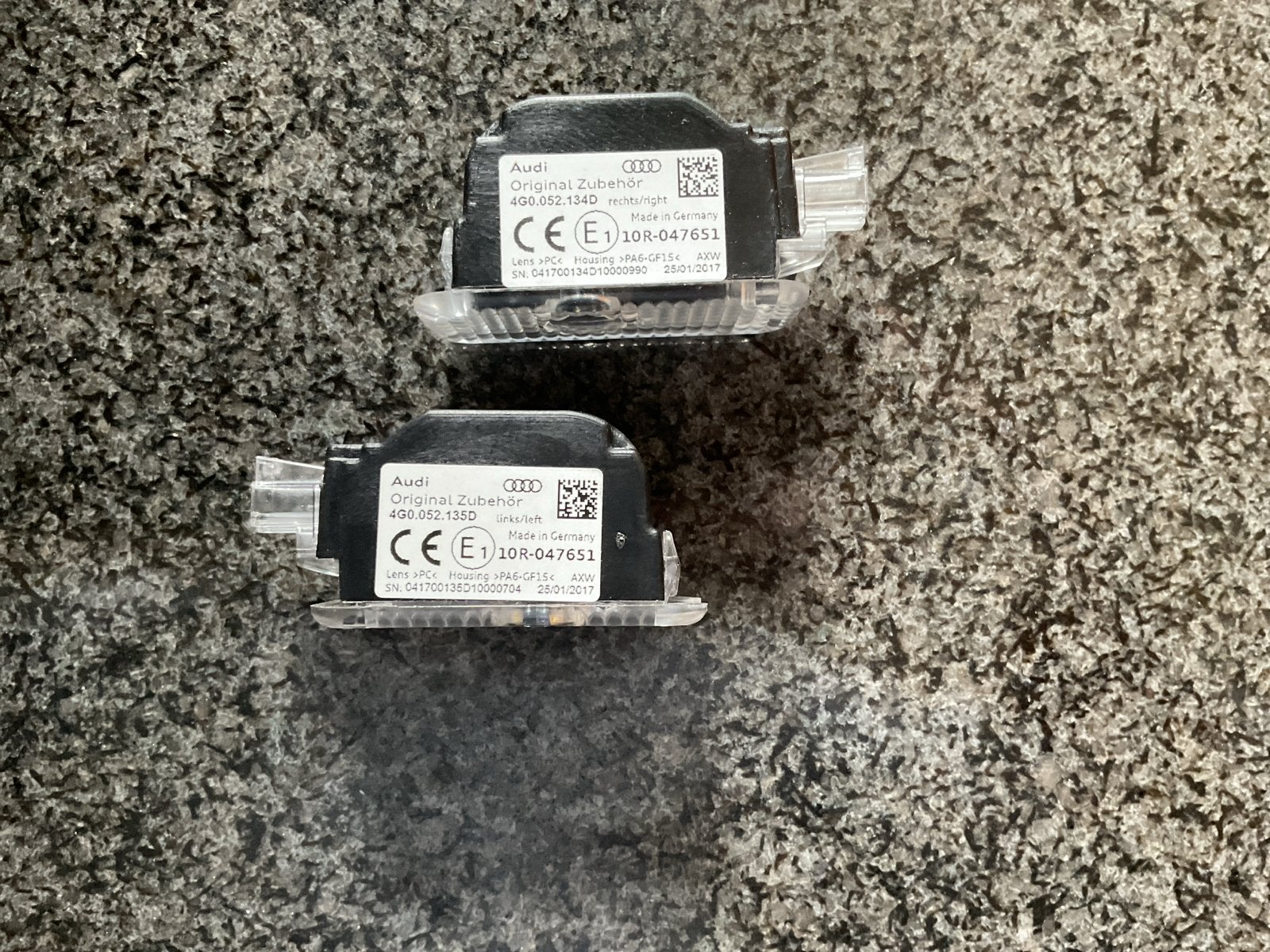 Audi LED instapverlichting met logo 4G0.052.134D, Ophalen of Verzenden, Gebruikt, Audi
