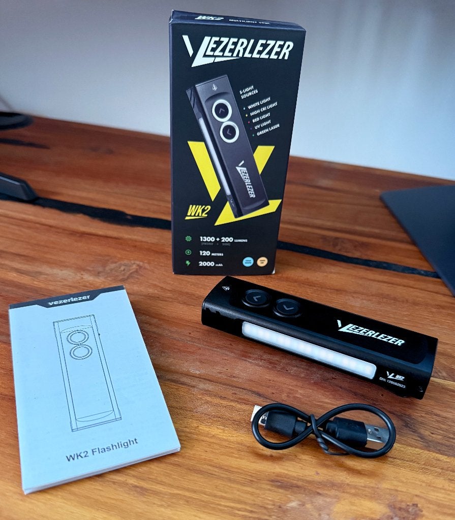 Zaklamp VezerLezer WK2 – platte 5-in-1 EDC - nieuw, Ophalen of Verzenden, Nieuw, Accu