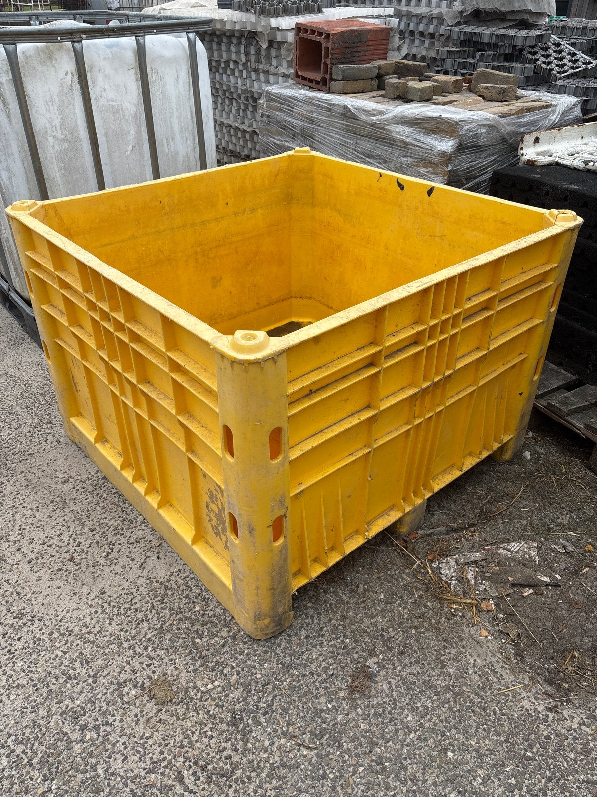 Kuubskist palletbox kunststof stapelkist, Doe-het-zelf en Verbouw, Kratten en Dozen, Gebruikt, 100 cm of meer, 60 cm of meer, Bak of Kist