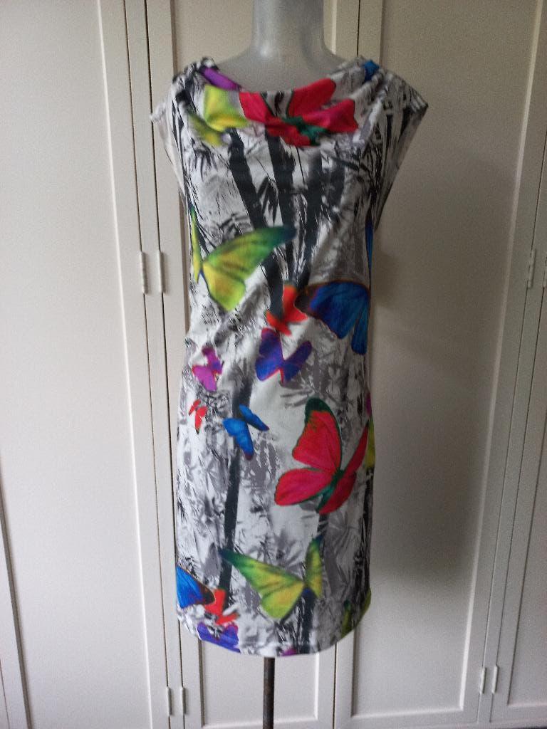Green ice jurk maat M zgan, Kleding | Dames, Maat 38/40 (M), Overige kleuren, Ophalen of Verzenden, Zo goed als nieuw