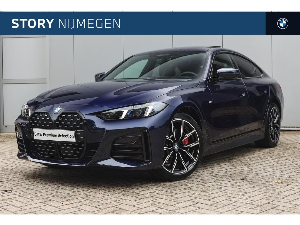 BMW 4 Serie Gran Coupé 430i xDrive High Executive M Sport A, Auto's, Zwart, Blauw, Leder en Stof, Bedrijf