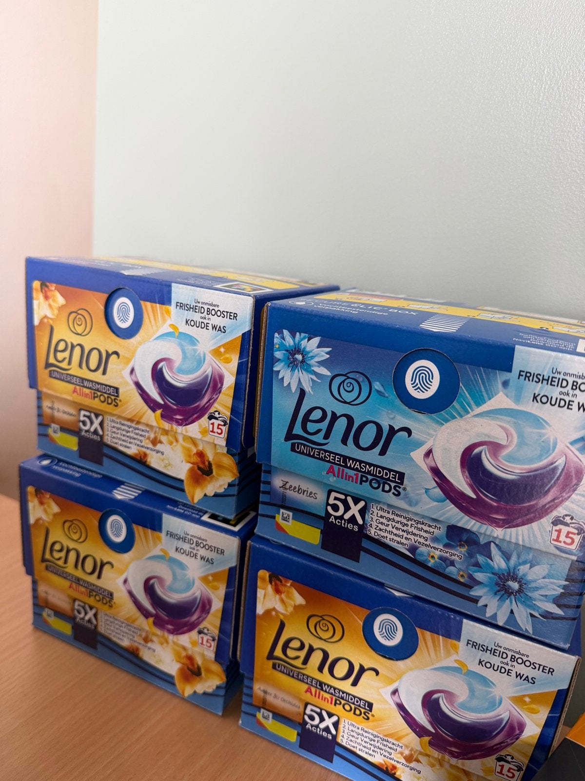 4 nieuwe dozen Lenor All-in-1 PODS wasmiddel, Ophalen, Nieuw