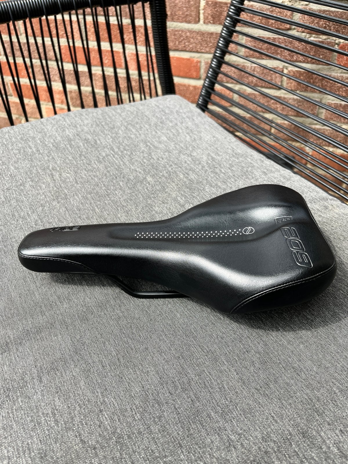 SQlab 602 Ergolux Active 2.0 Zadel 14CM, Ophalen of Verzenden, Zo goed als nieuw, Toerfiets, Zadel