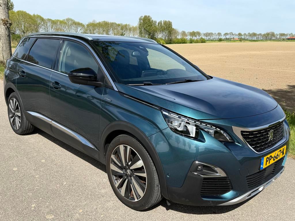Peugeot 5008 1.2 Puretech Nieuwe distributie en apk!, Auto's, Peugeot, Bedrijf, Benzine, A, SUV of Terreinwagen, Handgeschakeld