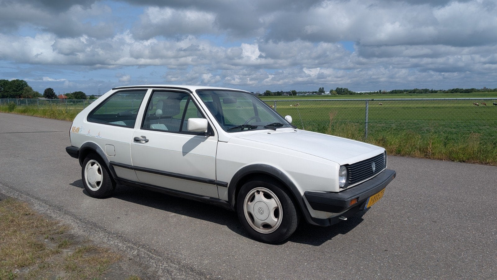 Volkswagen Polo 1.3 Coupe Beach 1990, Voorwielaandrijving, 410 kg, 54 pk, 4 cilinders