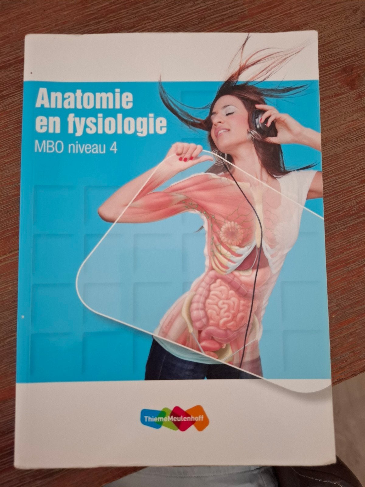 Anatomie en Fysiologie MBO niveau 4 - ThiemeMeulenhoff, Boeken, ThiemeMeulenhoff, Ophalen of Verzenden, Zo goed als nieuw, MBO