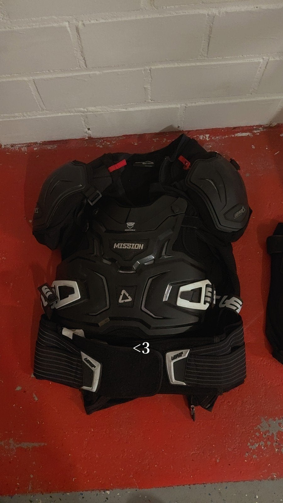 leat mision bodyprotector, Motoren, Ophalen of Verzenden, Nieuw zonder kaartje, Motorcrosskleding, Leatt