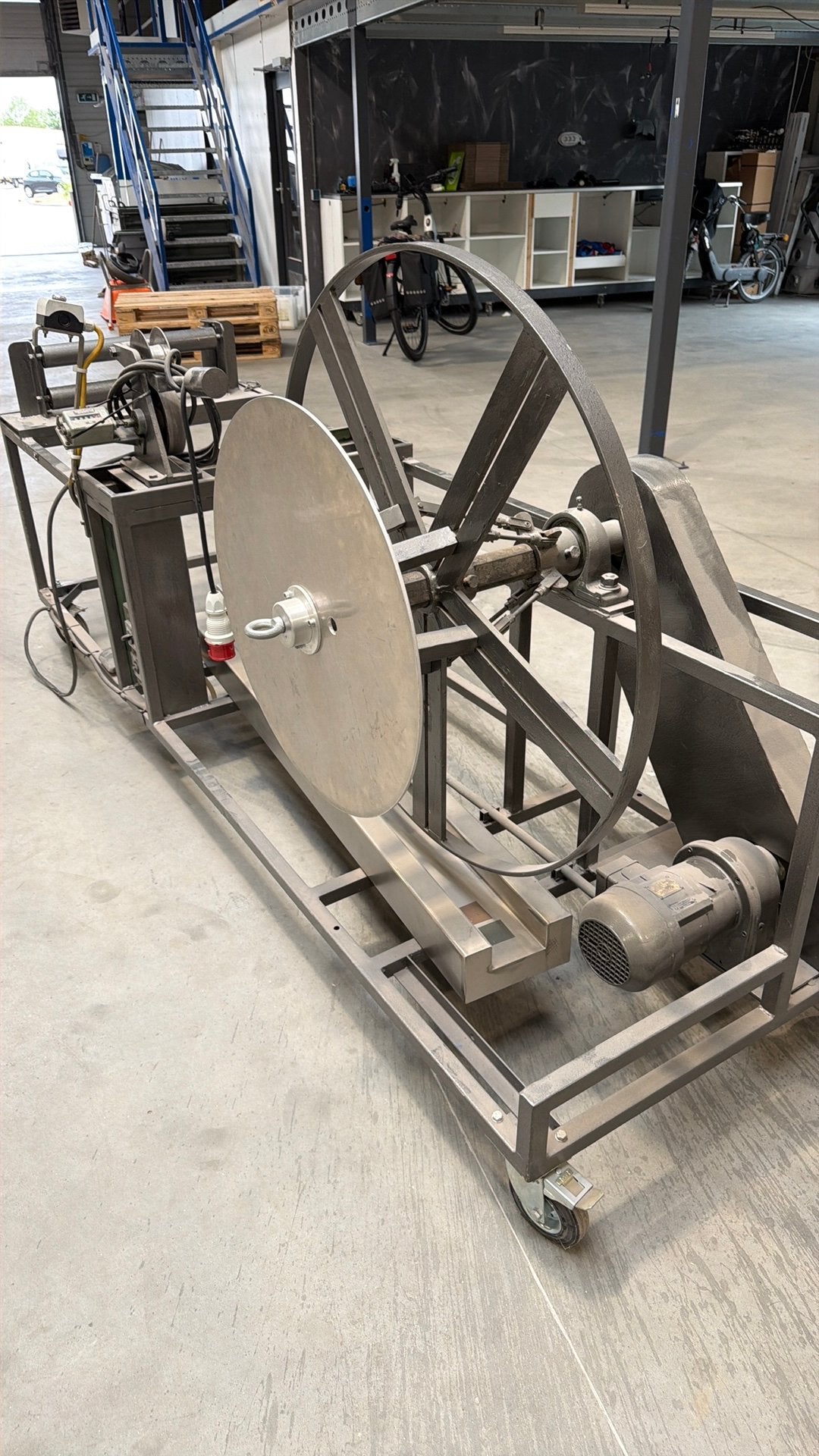 Wikkelmachine met telautomaat, Ophalen