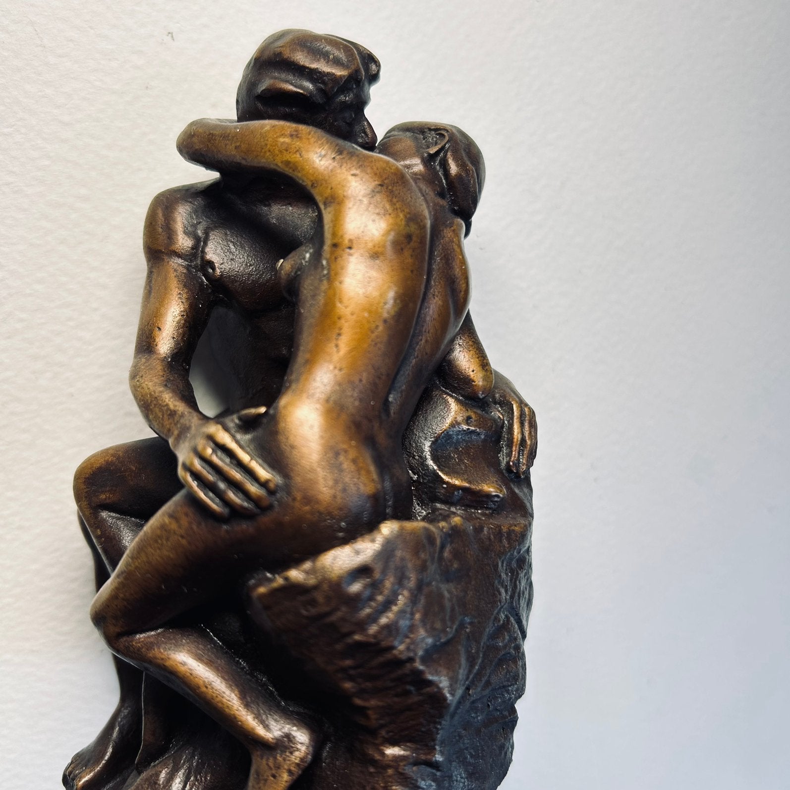 Bronzen beeld kopie “kus van Rodin” 12 cm, Ophalen of Verzenden