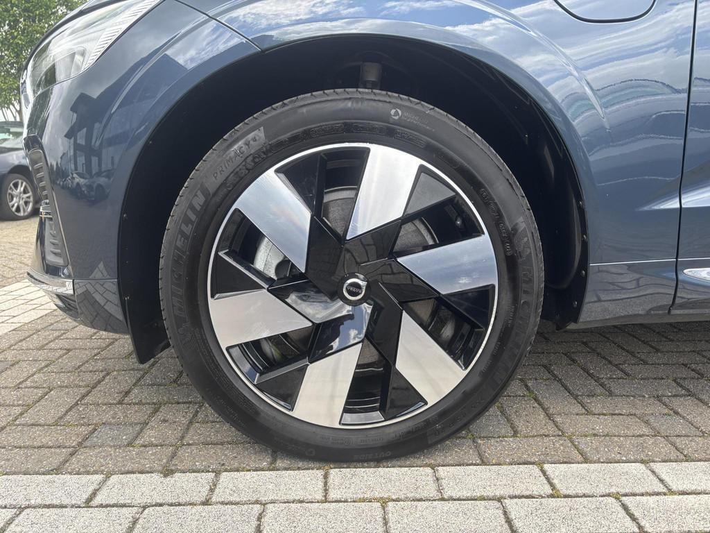 Volvo XC60 2.0 T6 Plug-in hybrid AWD Plus Bright | Panoramad, Auto's, Volvo, Automaat, Gebruikt, Euro 6, 4 cilinders