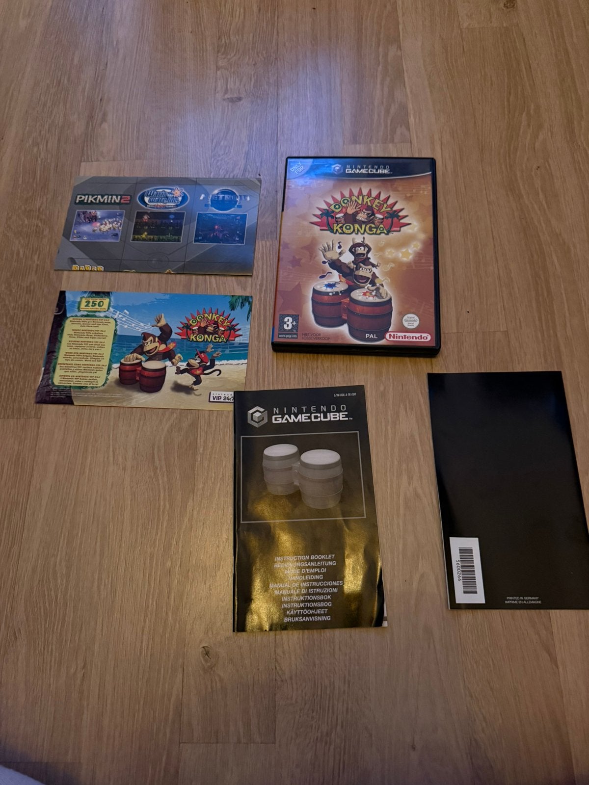 Gamecube donkey konga, Overige genres, Ophalen of Verzenden, Zo goed als nieuw, 3 spelers of meer