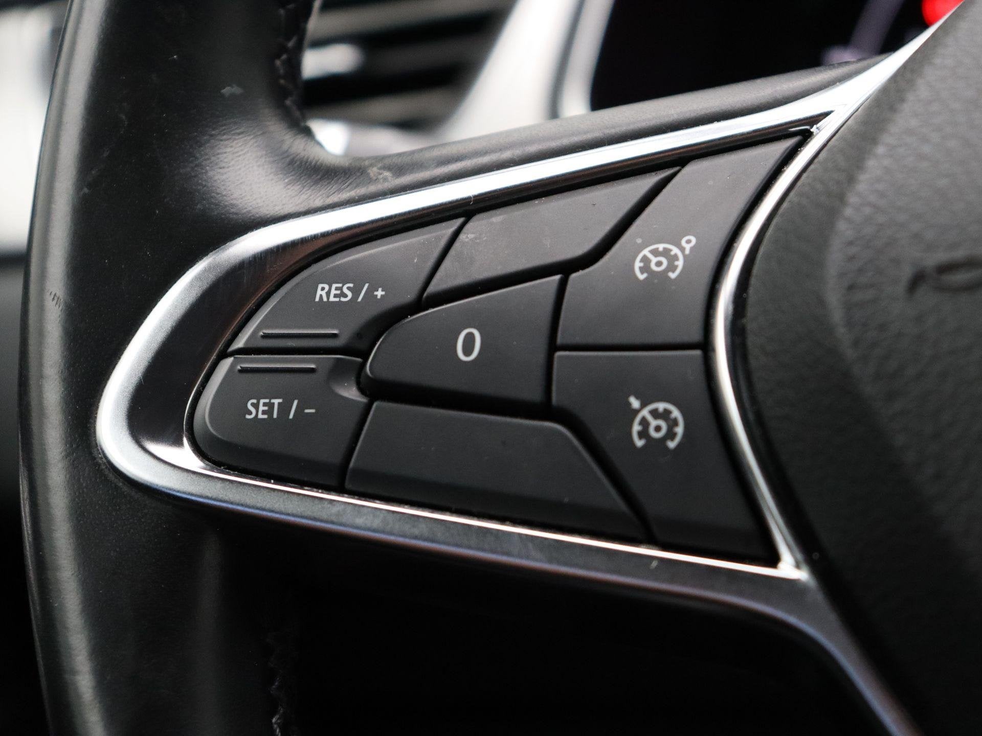 Foto 20 van Renault Captur TCe 100pk Intens | Climate Control | Bose aud