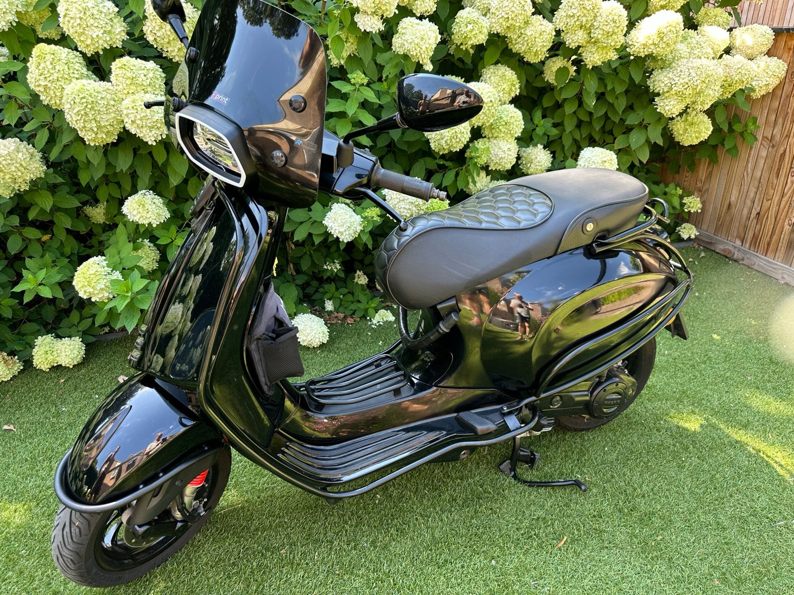 Vespa Sprint 50 - Nette staat - Black on Black, Fietsen en Brommers, Ophalen, Vespa S, Zo goed als nieuw, Benzine