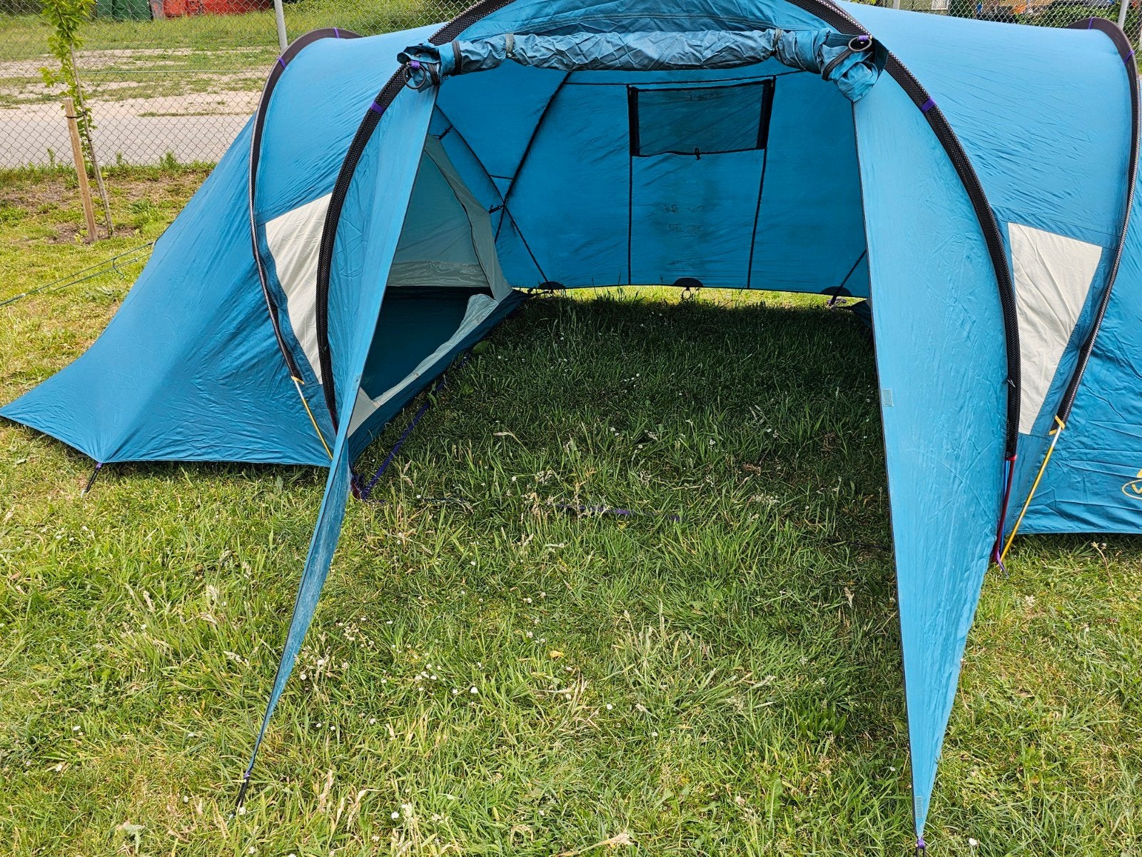 VAUDE BASE DOME III   4 pers  2 slptenten   goede staat, Ophalen, Gebruikt, Tot en met 4