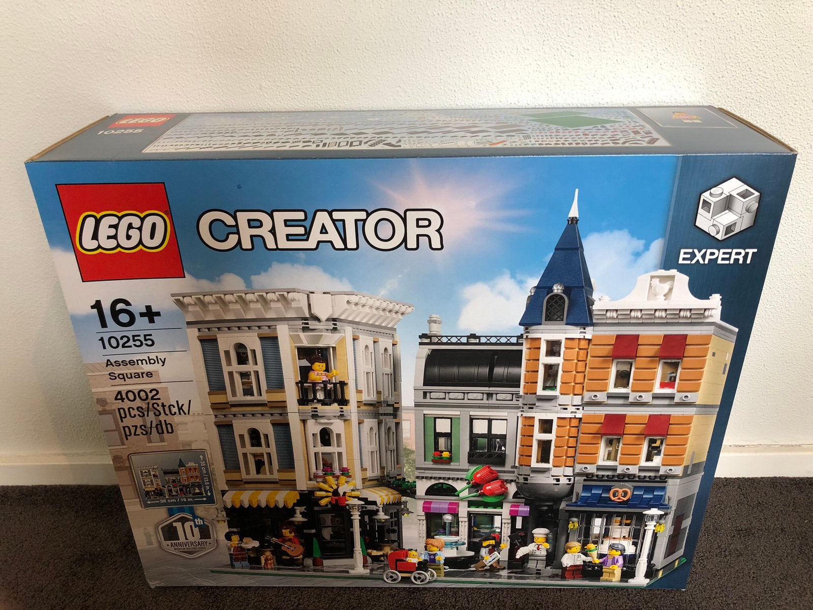 Lego Assembly Square 10255 - Nieuw in Doos! (SEALED), Kinderen en Baby's, Speelgoed | Duplo en Lego, Ophalen, Nieuw, Icons, Complete set