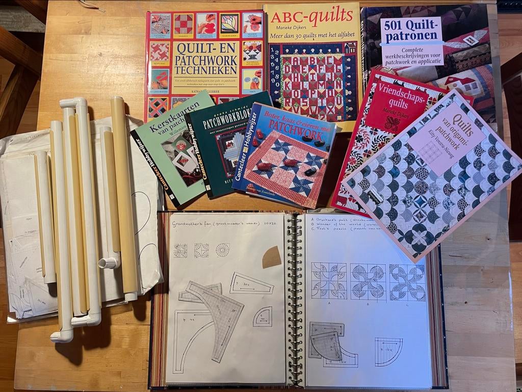 Quilt- en patchwork boeken en quiltraam, Hobby en Vrije tijd, Knutselen, Zo goed als nieuw, Gereedschap of Toebehoren, Ophalen