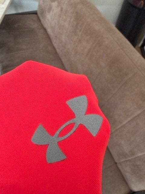 Under Armour t-shirt, Kinderen en Baby's, Kinderkleding | Maat 158, Ophalen of Verzenden, Zo goed als nieuw, Meisje, Sport- of Zwemkleding
