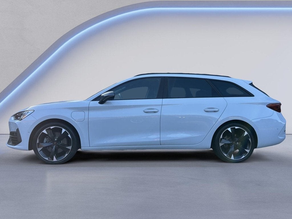 CUPRA Leon Sportstourer 1.4 e-Hybrid Business /Apple Carplay, Auto's, Cupra, Stof, Gebruikt, 4 cilinders, 1589 kg