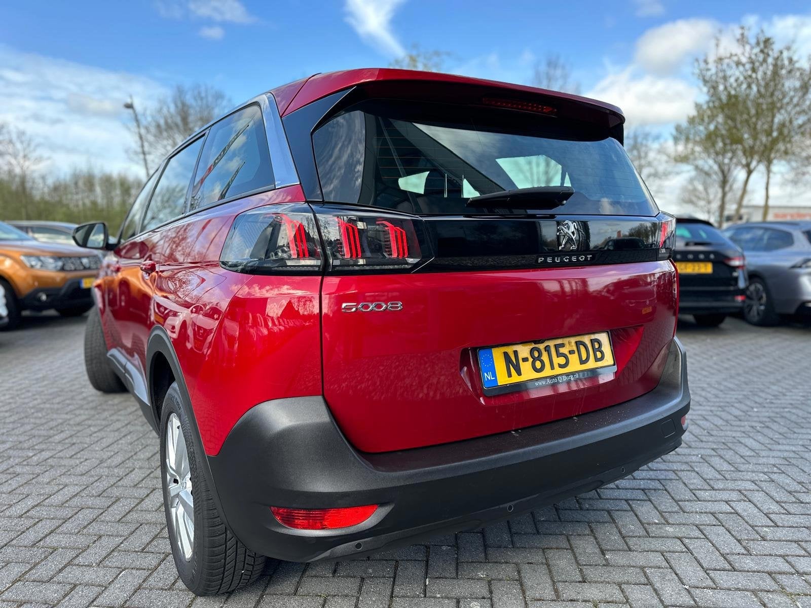 Peugeot 5008 1.2 PureTech Blue Lease Active | 7 Persoons| Na, Voorwielaandrijving, Gebruikt, Euro 6, 1199 cc