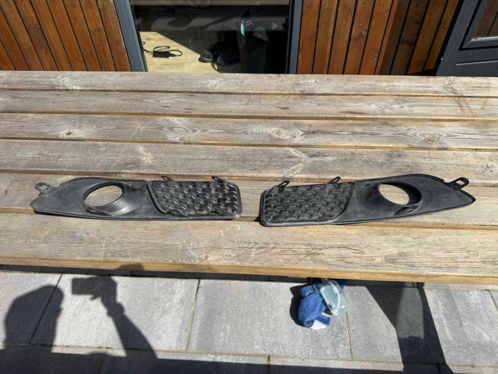 Mistlamp covers Volvo V70 P33/III pre face lift, Ophalen of Verzenden, Gebruikt, Volvo