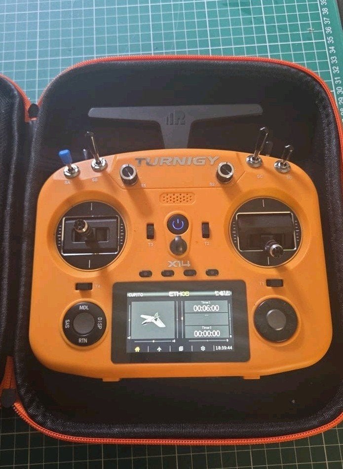 Zgan Frsky x14 twin van hobbyking, Hobby en Vrije tijd, Modelbouw | Radiografisch | Vliegtuigen, Ophalen of Verzenden