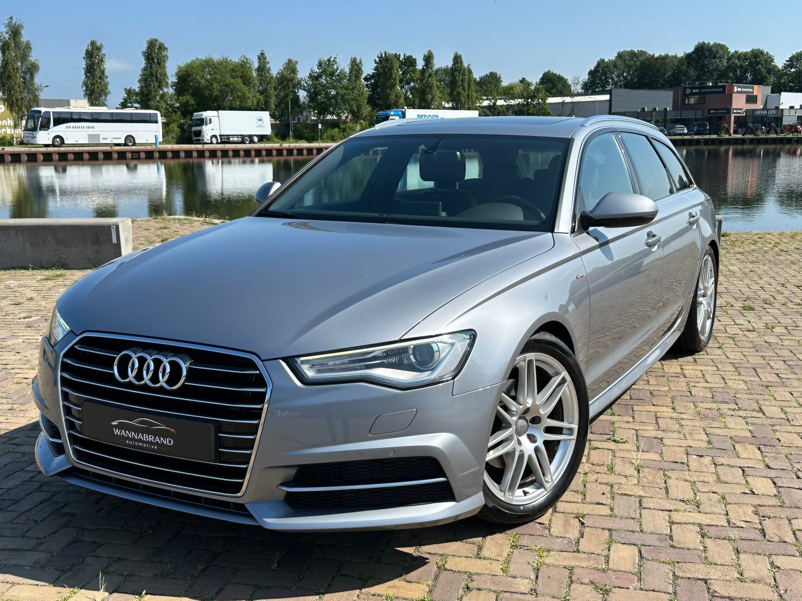 Audi A6 Avant 1.8 TFSI S-Line | Pano | PDC | Drive Select |, 1610 kg, Zwart, Leder en Stof, Origineel Nederlands