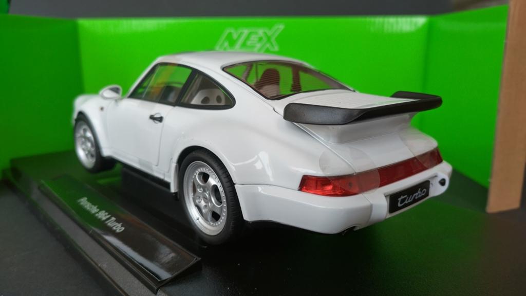 Porsche 911 964 Turbo 1:18 Welly Nex Pol, Auto, Nieuw, Ophalen of Verzenden, One Midtown 11 Hoi Sing Road Macau