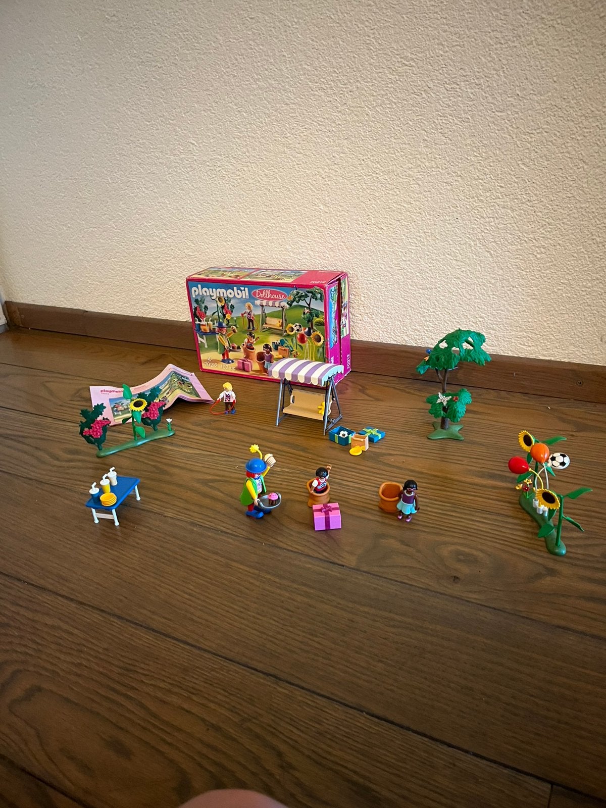 Playmobil Dollhouse Tuinfeest (70982) - Zo goed als nieuw, Ophalen, Losse onderdelen, Overige typen, Zo goed als nieuw