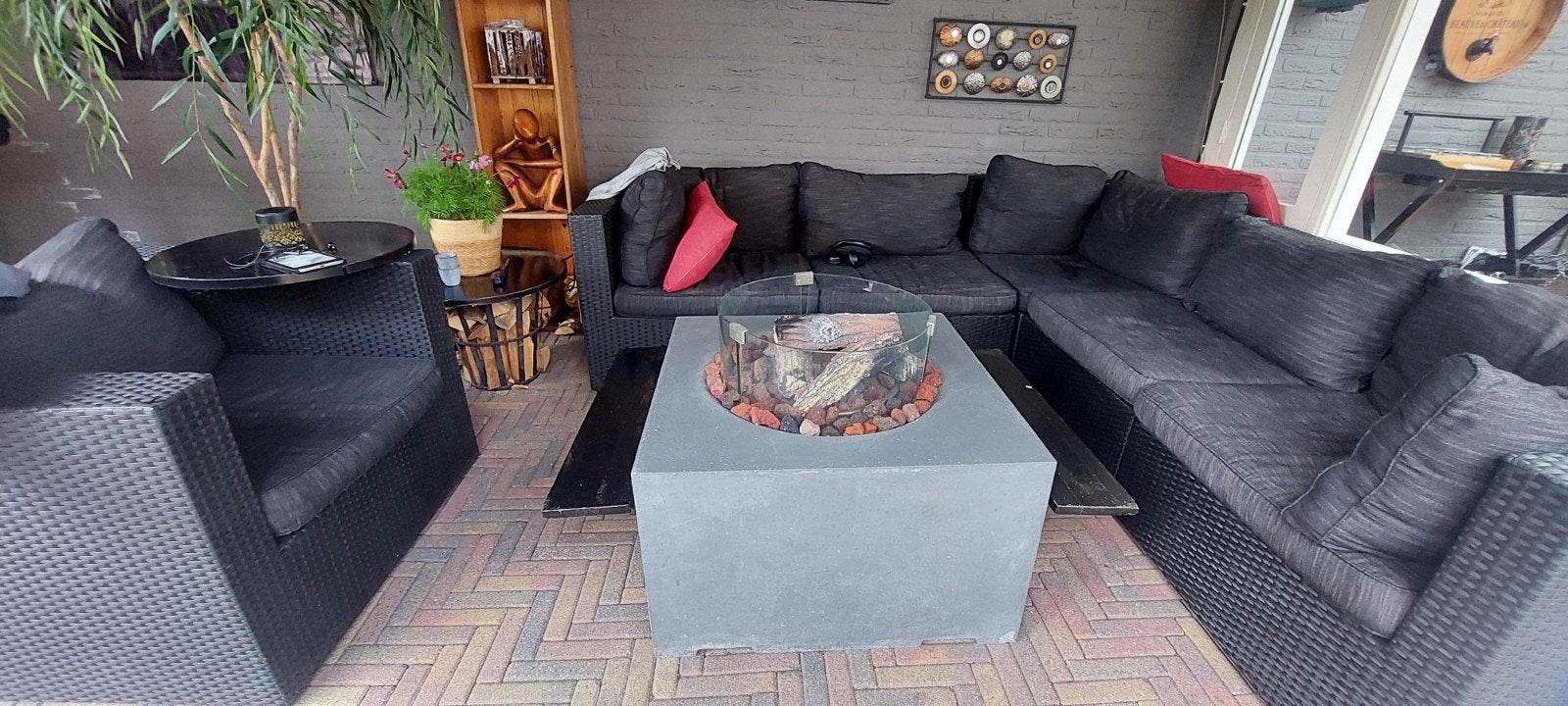 Moderne vuurtafel met glazen ombouw, Ophalen of Verzenden, Gebruikt, Vuurkorf