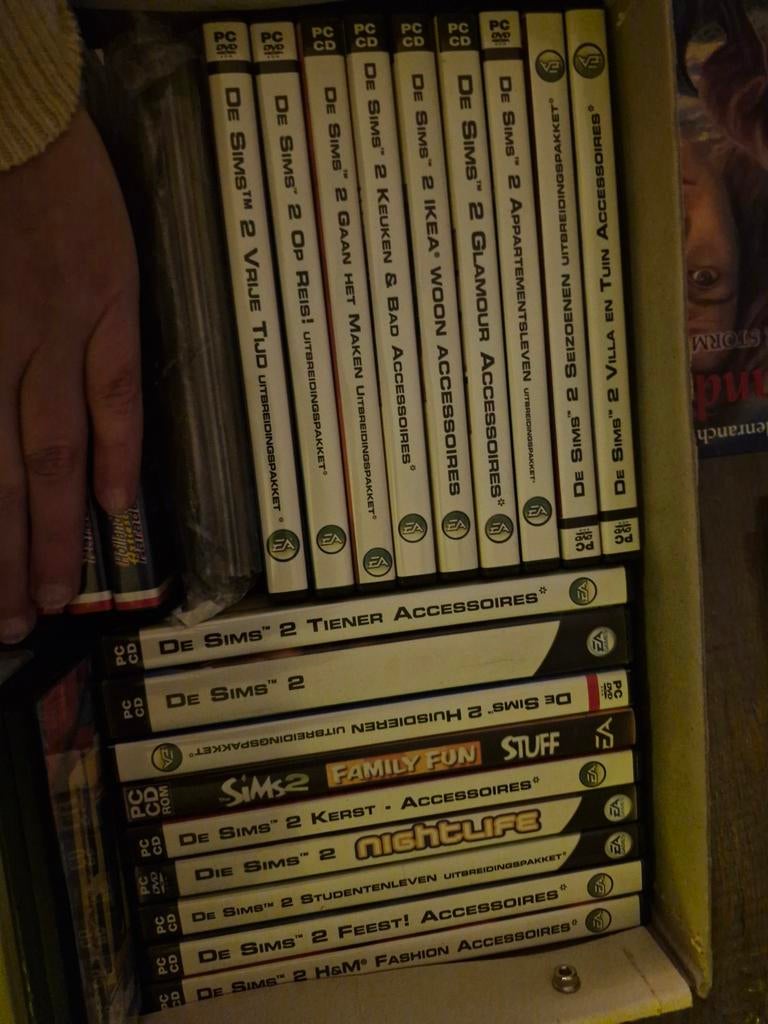 De Sims 2 - Vrijwel complete set met uitbreidingen, Spelcomputers en Games, Ophalen, Gebruikt, 1 speler, Vanaf 12 jaar