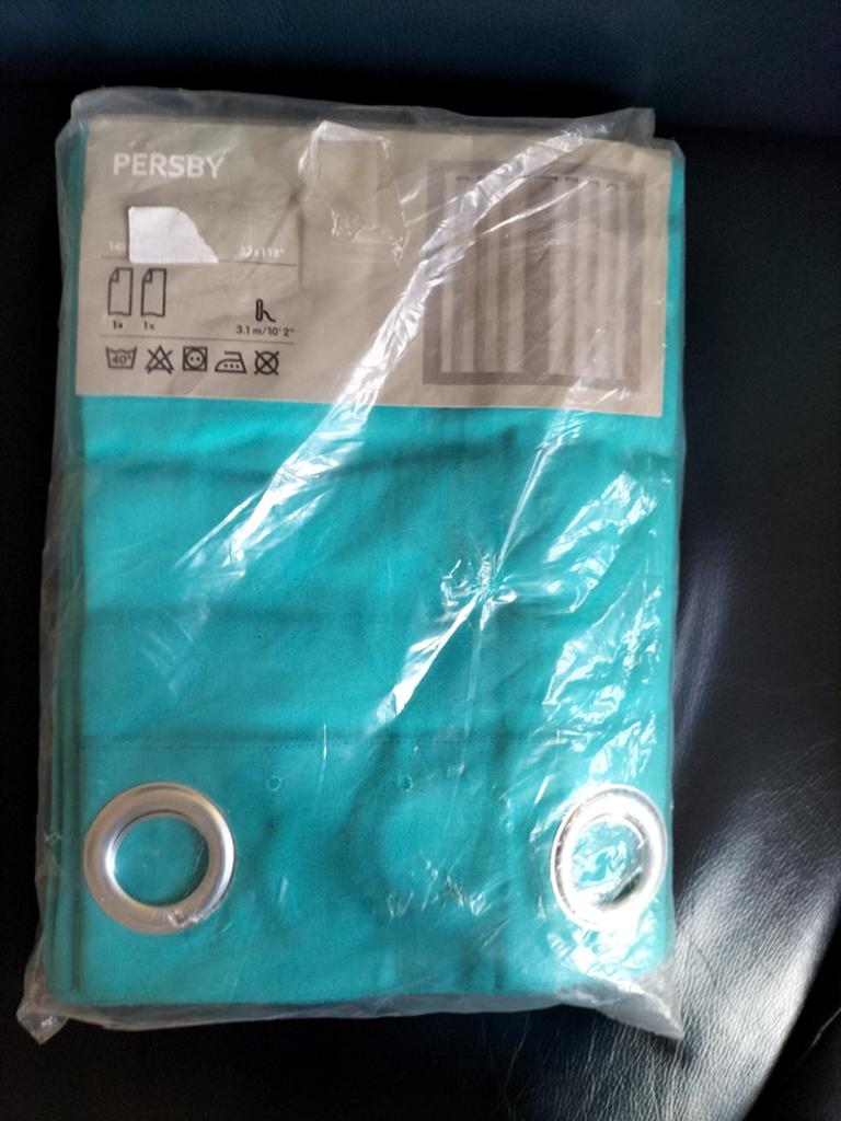 Turquoise katoenen gordijnen van Ikea - PERSBY, 200 cm of meer, Nieuw, Ophalen of Verzenden, Overige kleuren