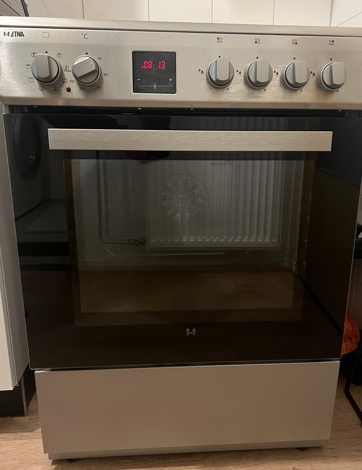 ETNA FGV460RVS gasfornuis 60 cm elektrische oven +wokbrander, Witgoed en Apparatuur, Fornuizen, Ophalen, 4 kookzones, Zo goed als nieuw