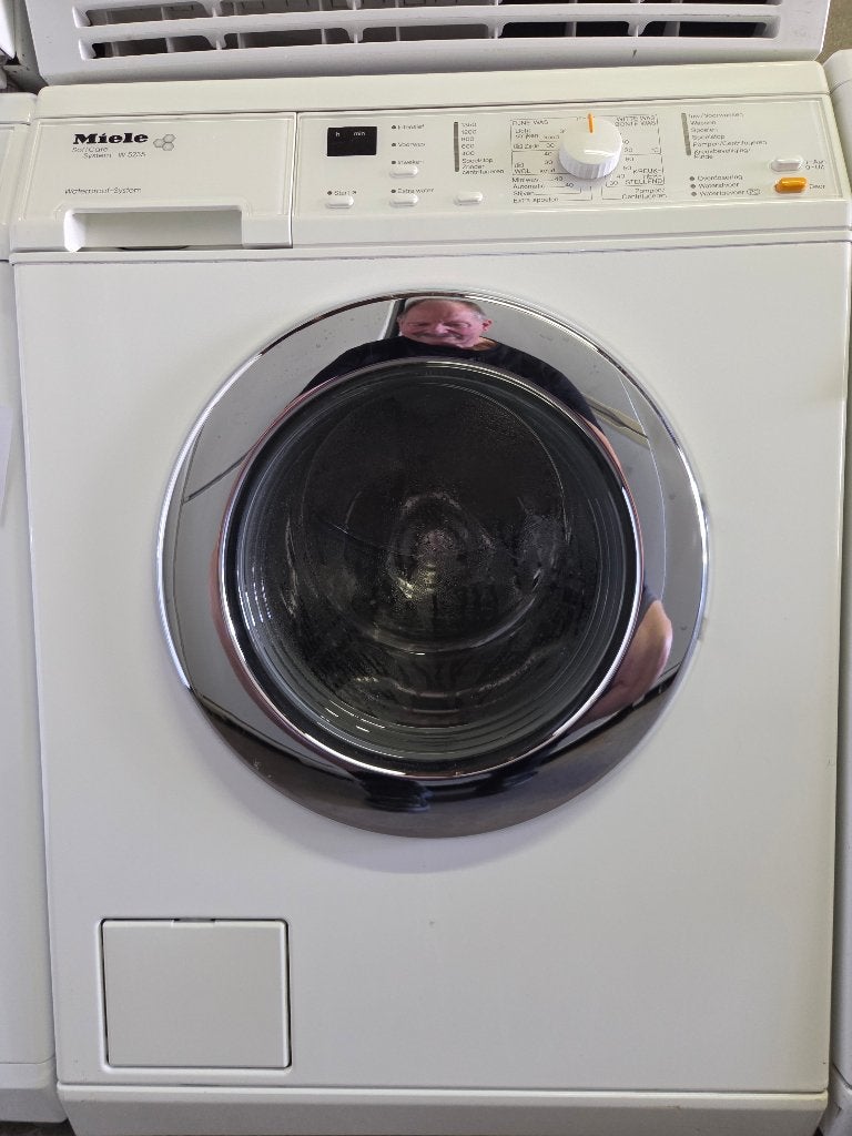 wasmachine - Miele - 5kg - A UITVERKOOP!, Ophalen, 1200 tot 1600 toeren, 4 tot 6 kg, Refurbished