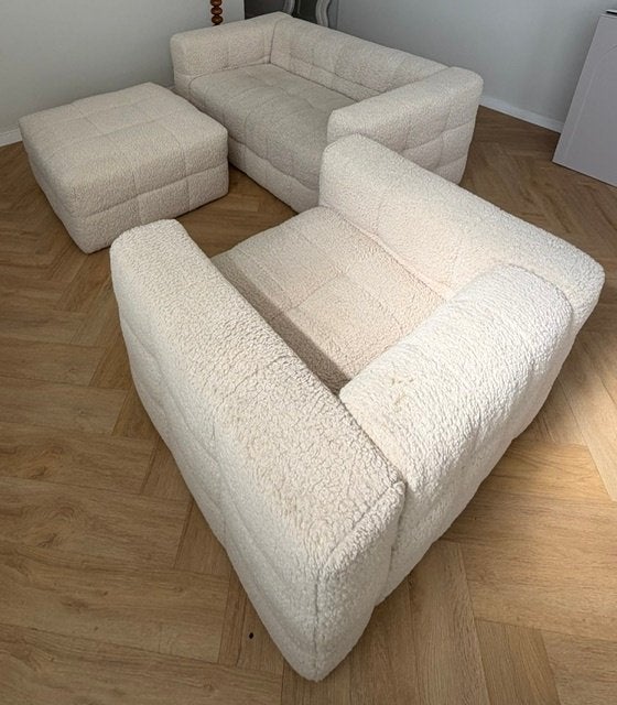 Luxe teddy bouclé 2-zitsbank + fauteuil + hocker, Huis en Inrichting, Banken | Complete zithoeken, Ophalen, Zo goed als nieuw