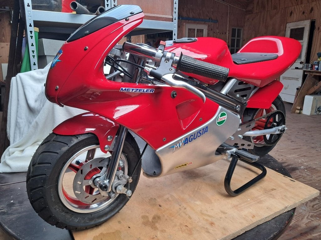 mv agusta mini bike, Fietsen en Brommers, 40 cc, Overige typen, Zo goed als nieuw, Schijfrem