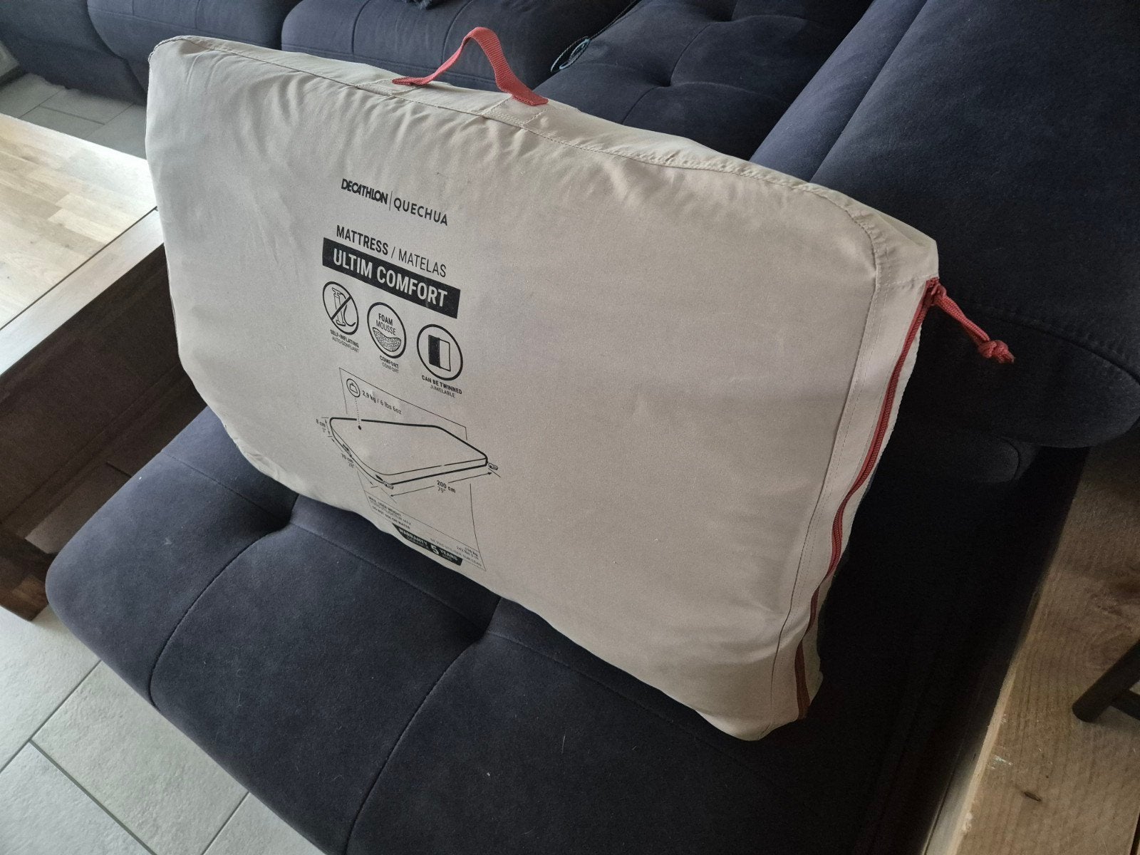 Decathlon Ultim Comfort Luchtbed 1 Persoons 70x200cm, Caravans en Kamperen, Ophalen of Verzenden, Zo goed als nieuw, 1-persoons