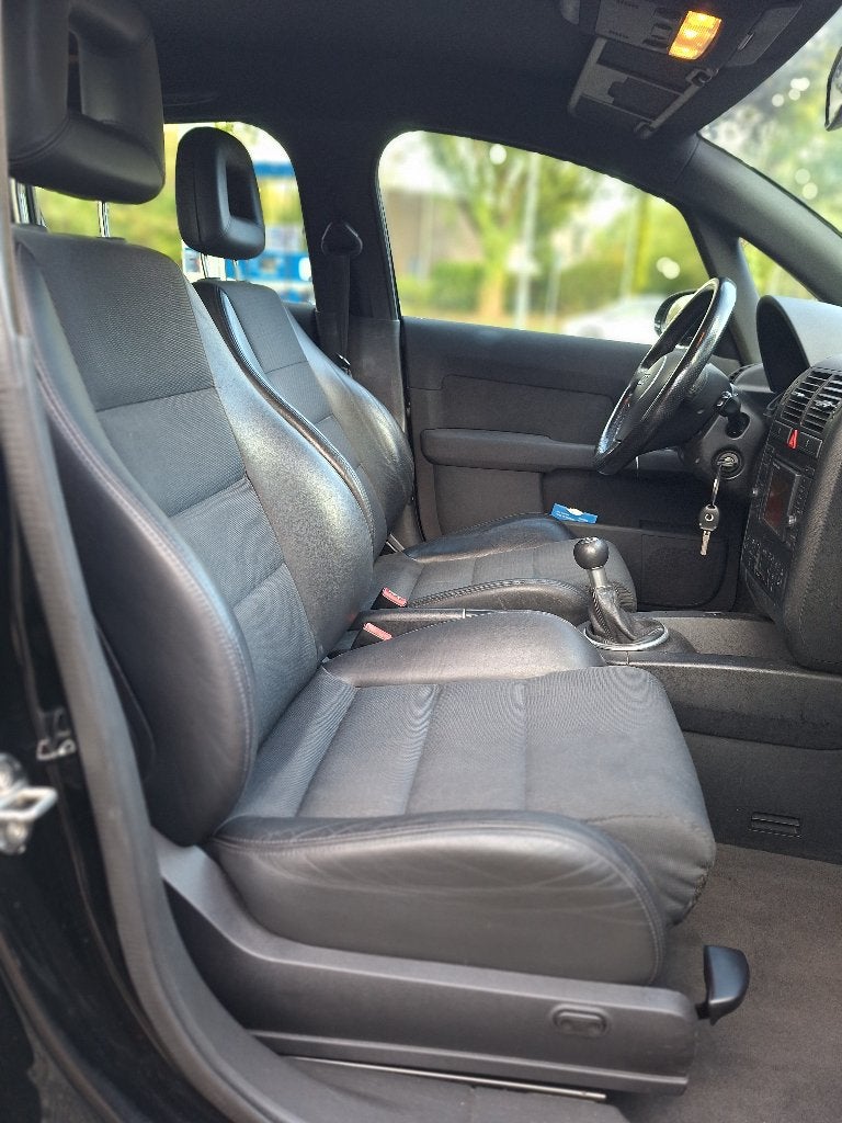 Audi A2 1.6 FSI 81KW 2002 Zwart, Voorwielaandrijving, 4 cilinders, Zwart, Handgeschakeld
