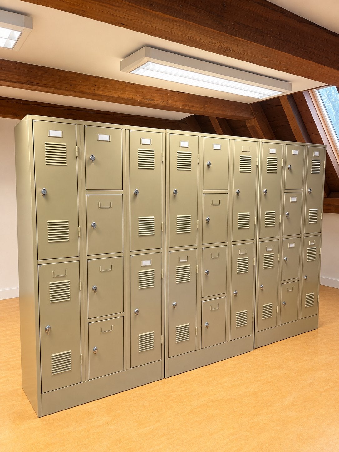 Grote Lockerkast - Zo goed als nieuw, Huis en Inrichting, Ophalen, Zo goed als nieuw