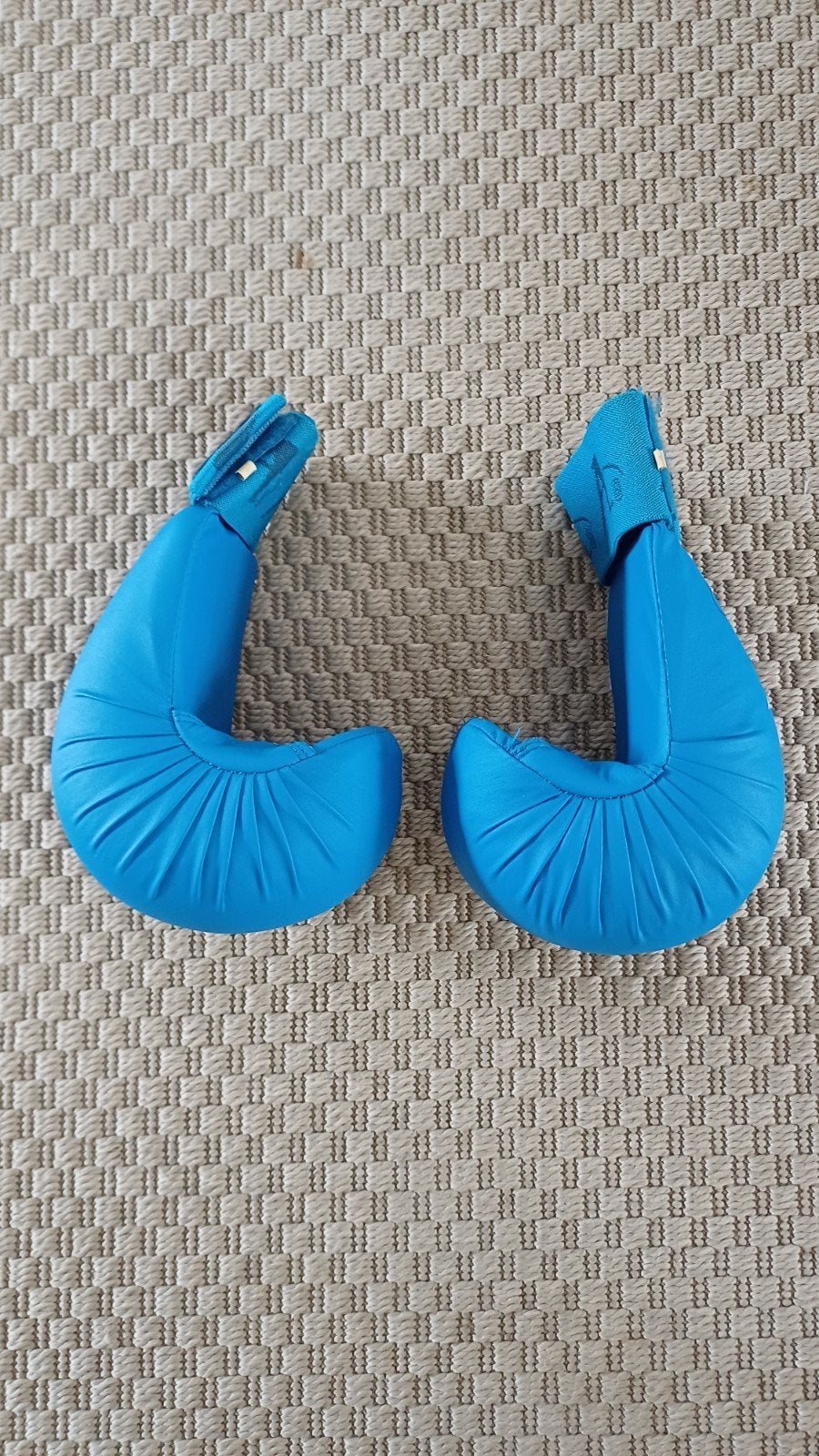 Karate beschermingsset maat L (handschoenen en scheenbescher, Gebruikt, Vechtsportbescherming, Maat L, Ophalen of Verzenden