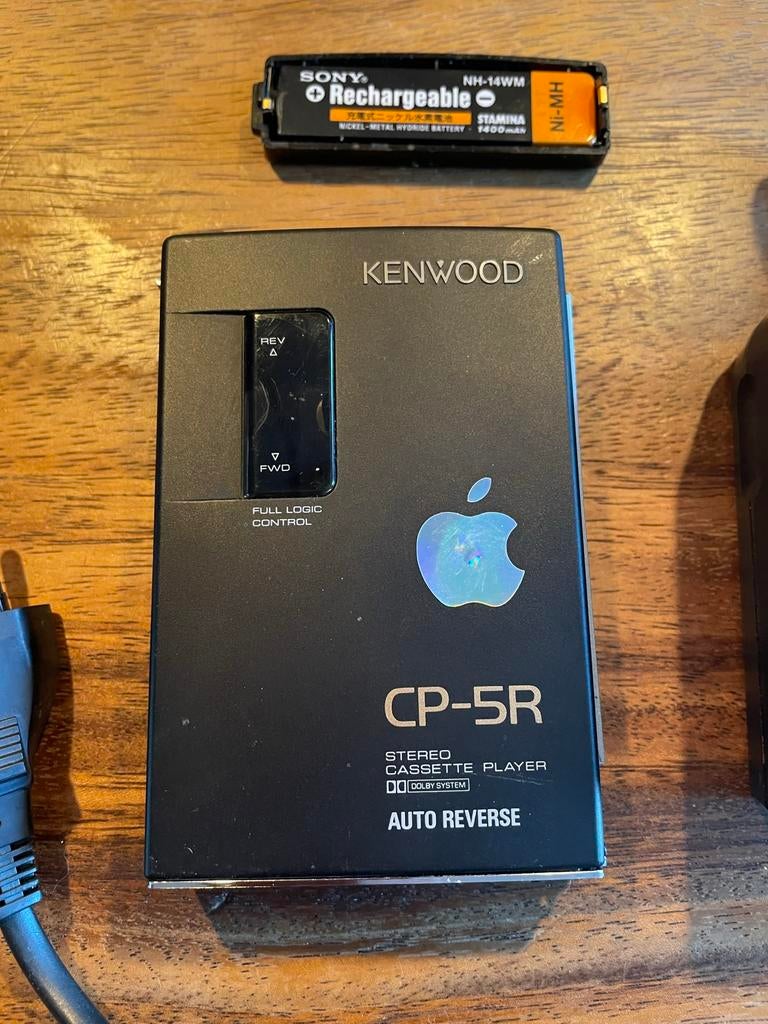 Zeldzaam mooie Kenwood CP-5R topmodel walkman uit 1989, Audio, Tv en Foto, Walkmans, Discmans en Minidiscspelers, Ophalen of Verzenden