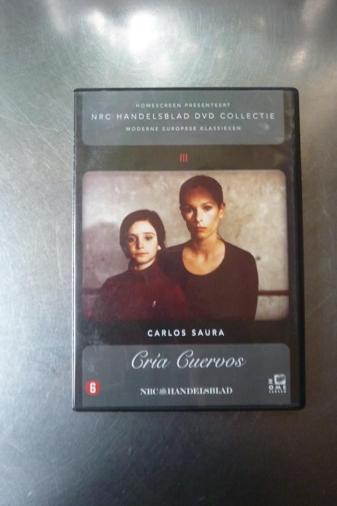Cria Cuervos (Geraldine Chaplin) een film van Carlos Saura, Vanaf 6 jaar, Ophalen of Verzenden, Gebruikt, Spanje