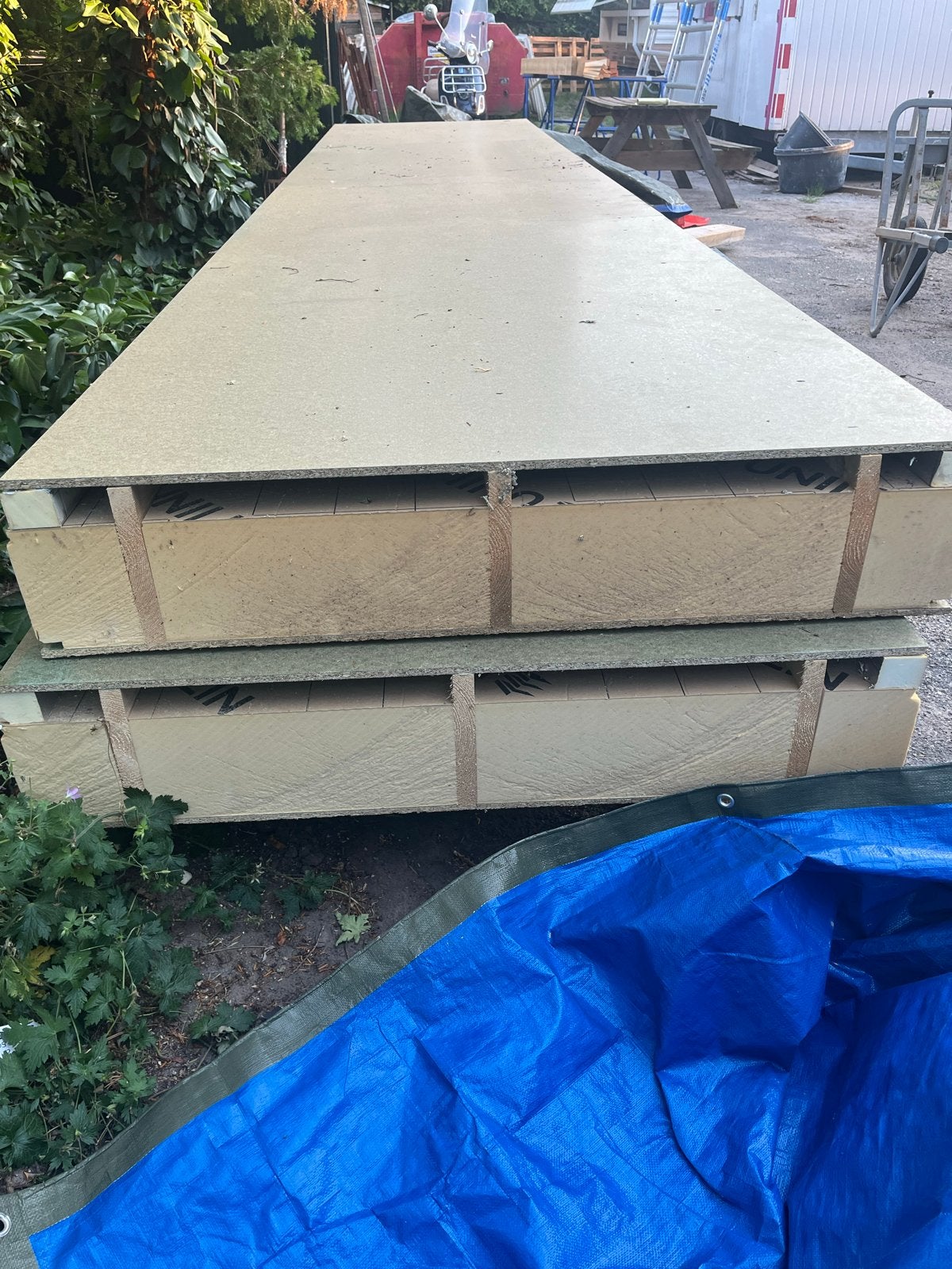 Nieuwe dakplaten met hoge isolatiewaarde (Rc 6,3), Zwart, Nieuw, 15 m² of meer, Ophalen