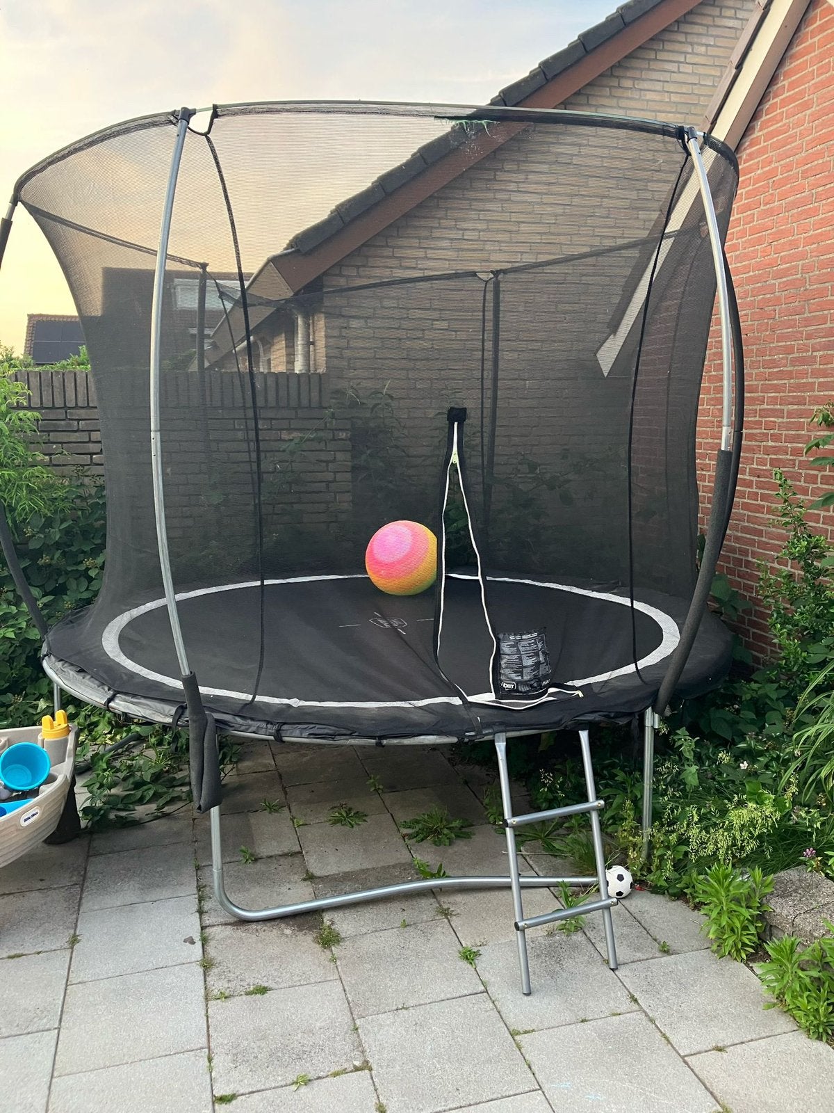 Tramponine van 1 jaar oud incl net en trap, Ophalen of Verzenden, Zo goed als nieuw