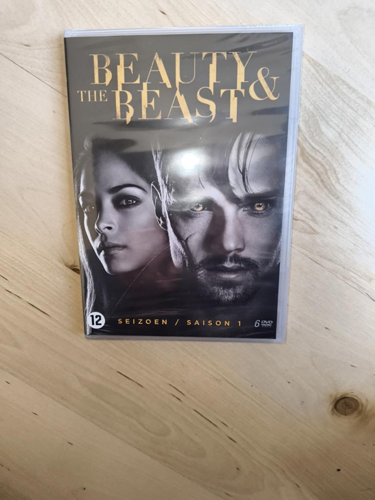 Beauty & The Beast, Vanaf 12 jaar, Ophalen of Verzenden, Nieuw in verpakking, Detective en Krimi